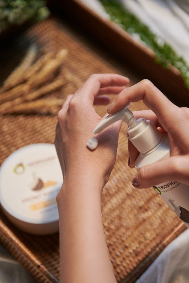 Tropicana Coconut Body Lotion 240Ml Sacred Lotus (Thai)