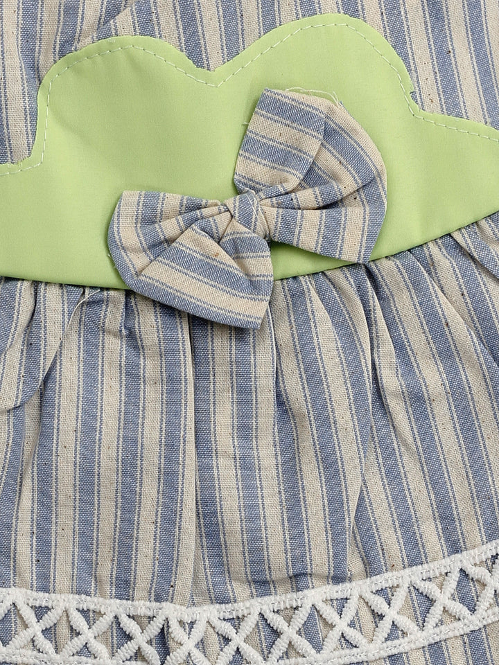 Imp Baby Plastic Bib Apron With Bow #6845 (S-22)