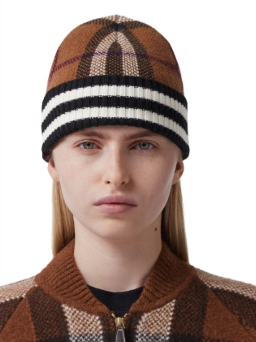 Burberry Ladies Beanie Cap 80495801