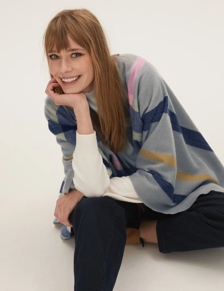 M&S Ladies Cape Shawl T01/7238J