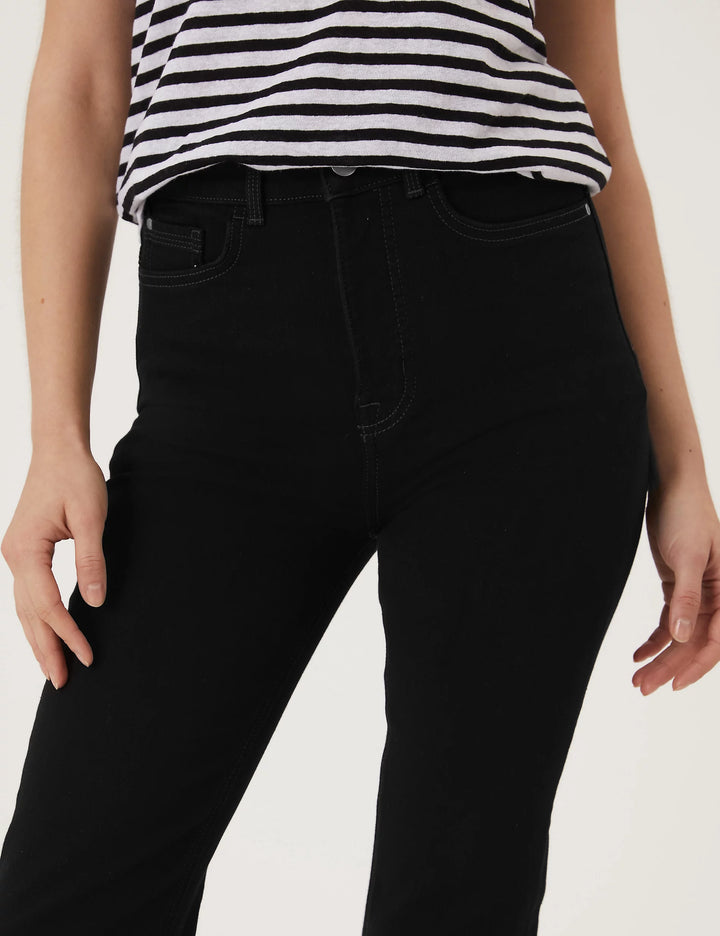 M&S Magic Straight High Rse Jeans T57/6013