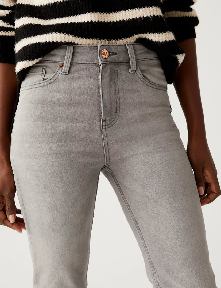 M&S The Sienna Straight High Rse Jeans T57/7566