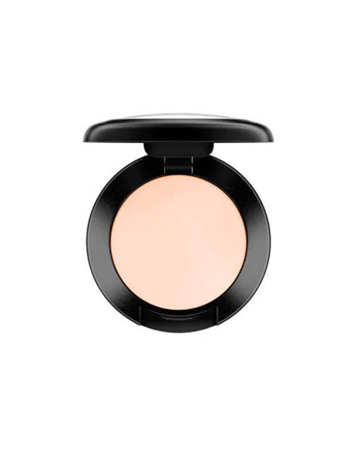 MAC Concealer Studio Finish # NW15