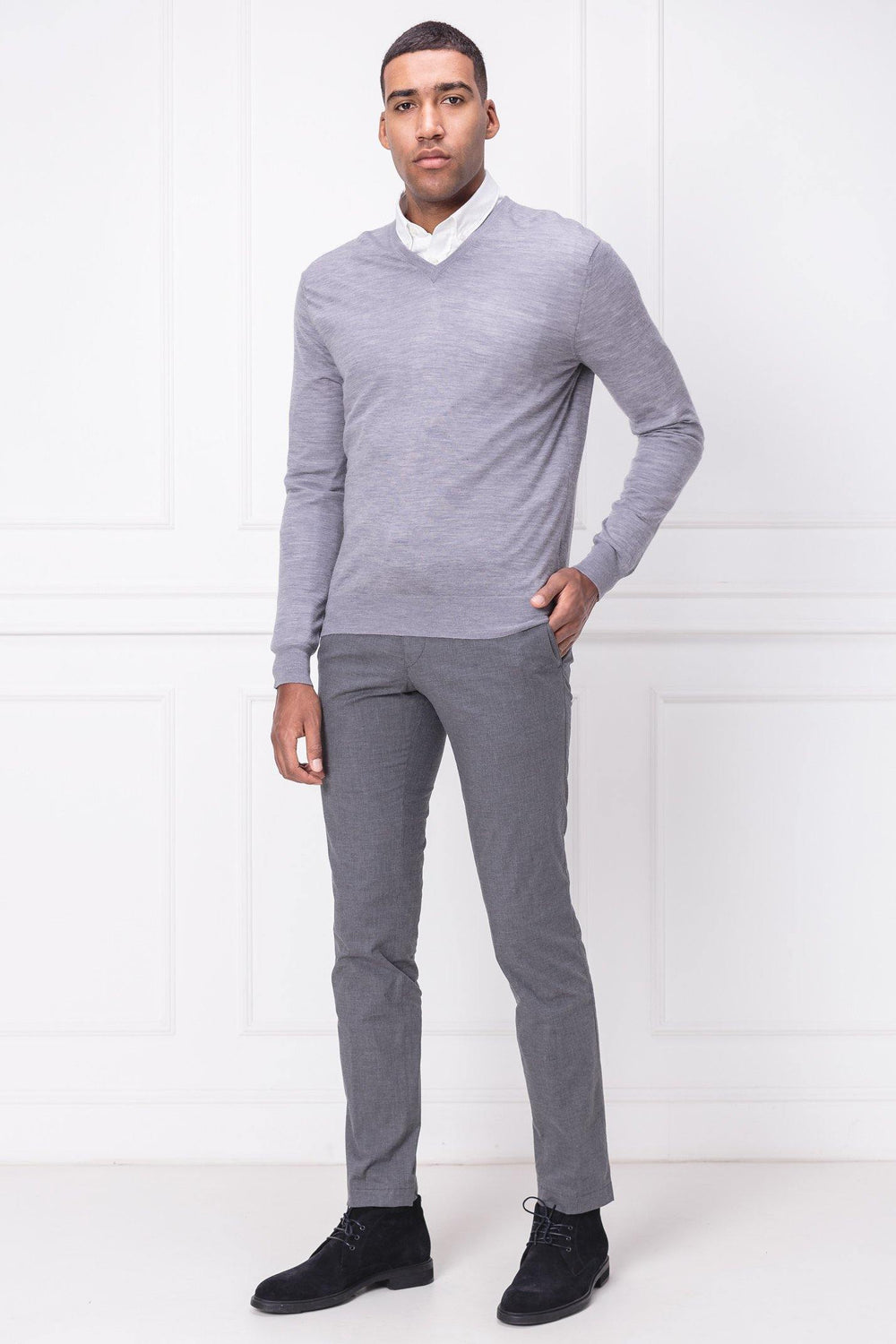 Hackett Mens Marino F/S V-Neck Jersey HM702067