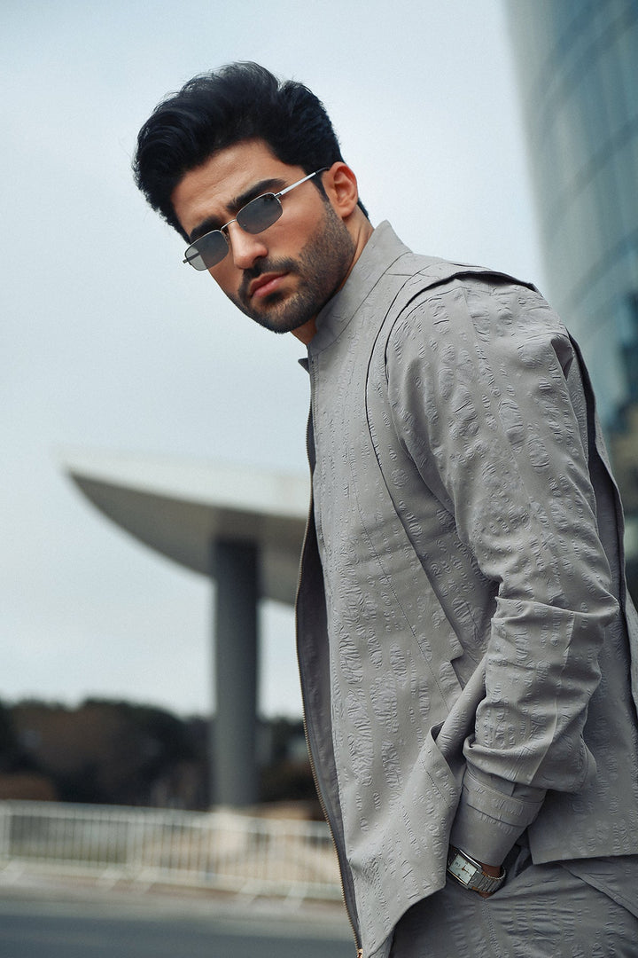 2-Piece Modern Suit with Separate Waistcoat