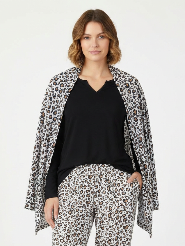 Liz Claiborne 3 Pcs Printed Sleep Set (Black)