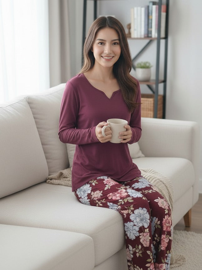 Liz Claiborne 3 Pcs Printed Sleep Set (Maroon)