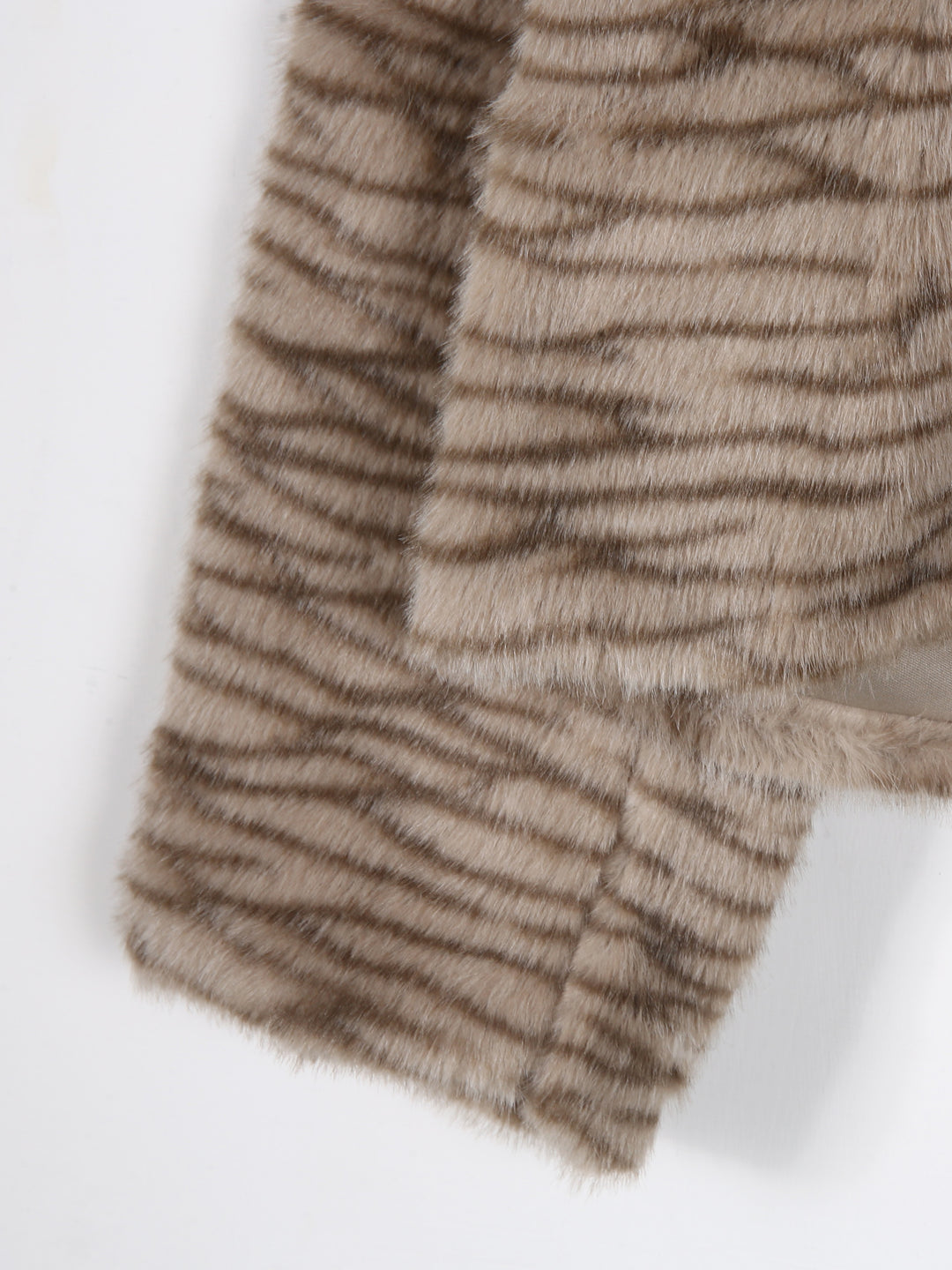 Glossy Ladies Fur Zipper