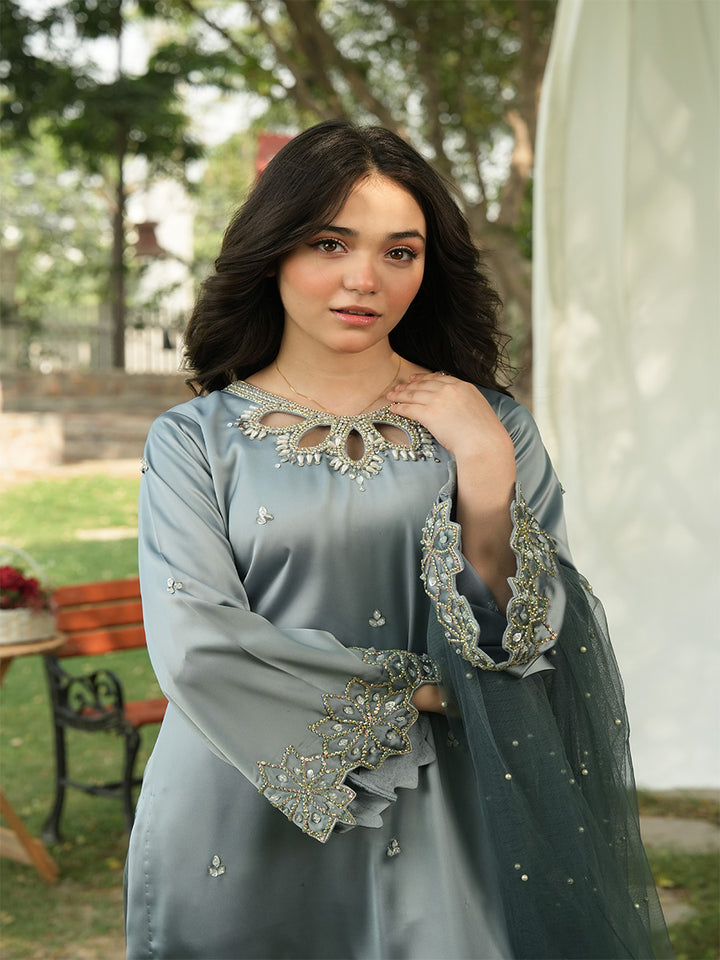 Minnie Threads MT-NJAHAN-ICYBLUE-1035