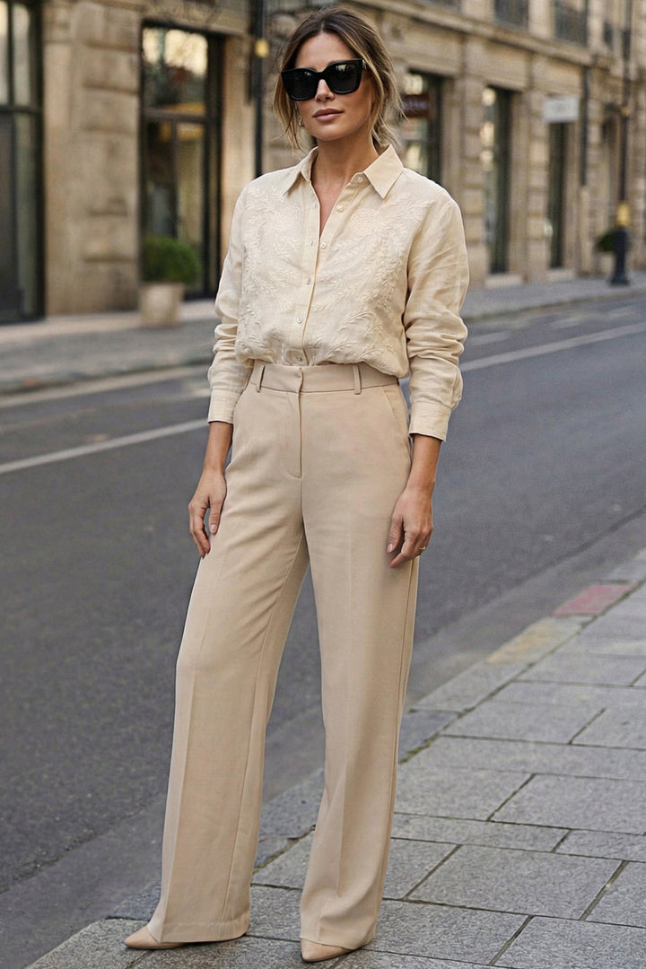 Beige Embrioderd Button Down