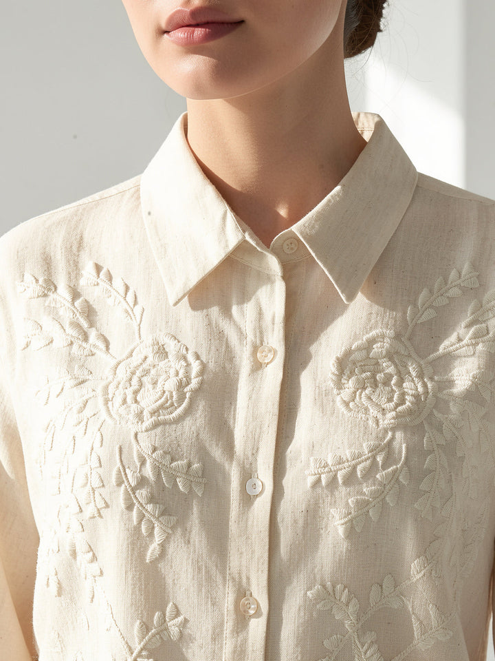 Beige Embrioderd Button Down