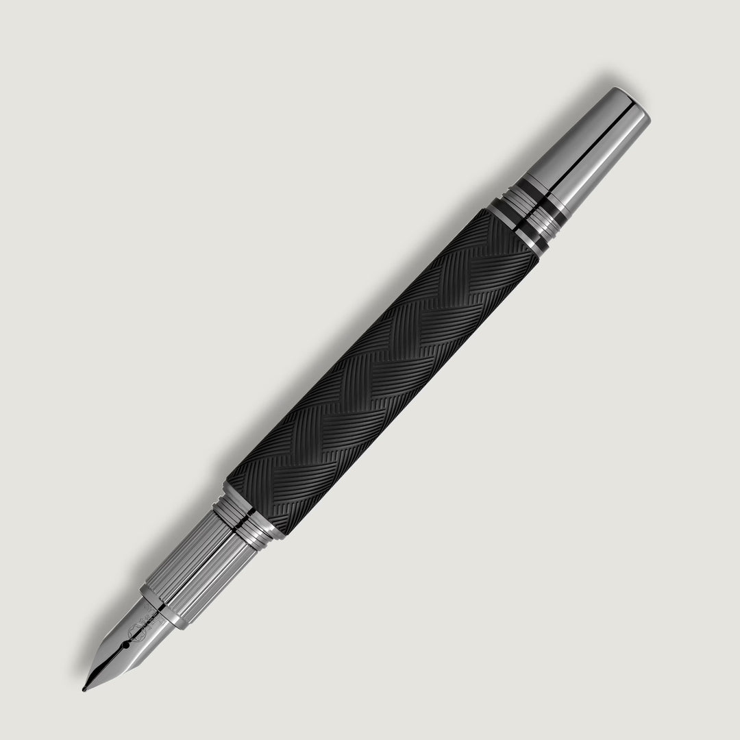 MB StarWalker Extreme Precious Resin Fountain Pen MB133762