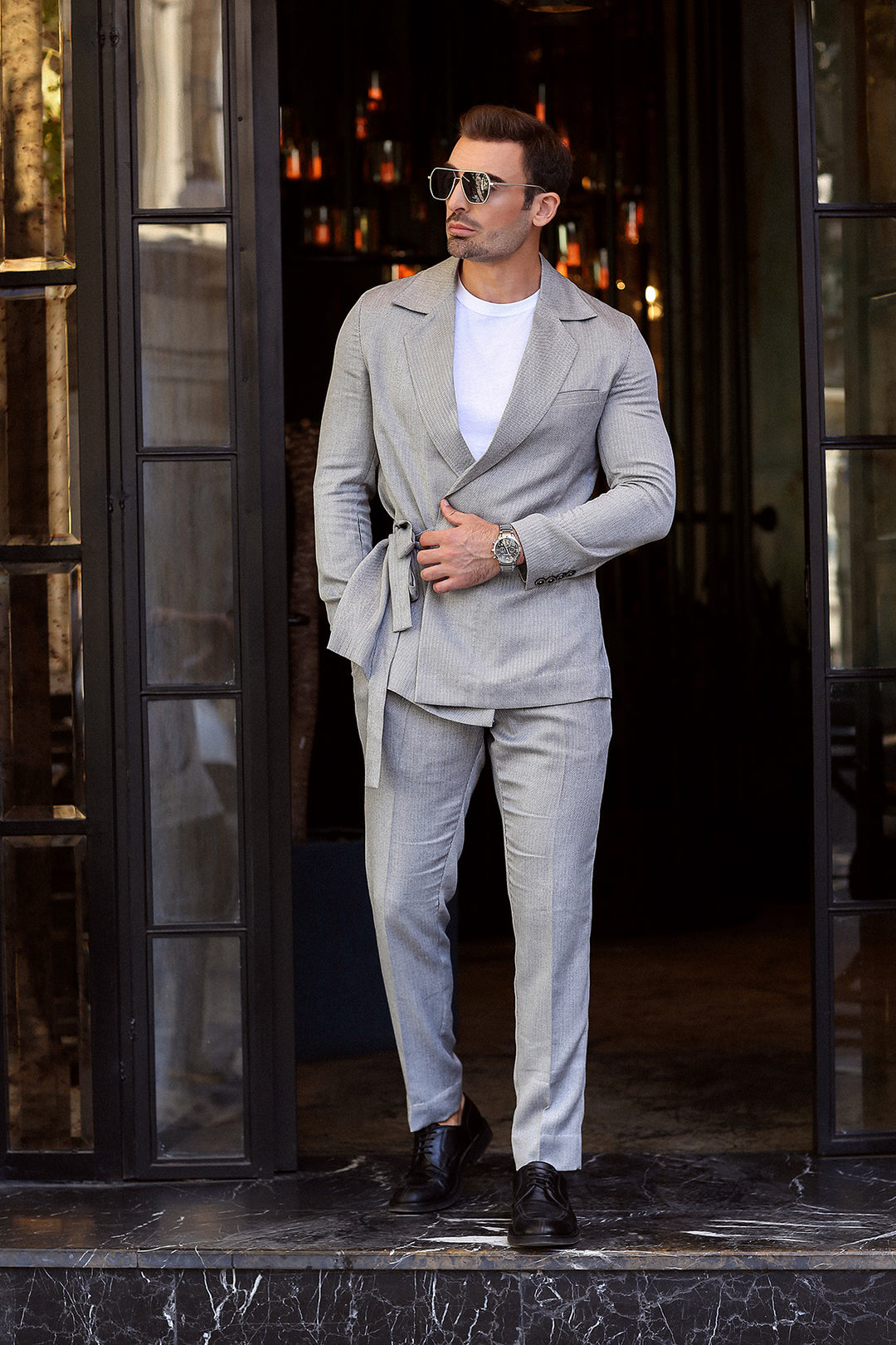 Modern Slim-Fit Cros- Cut Suit HH-V-SU-1612