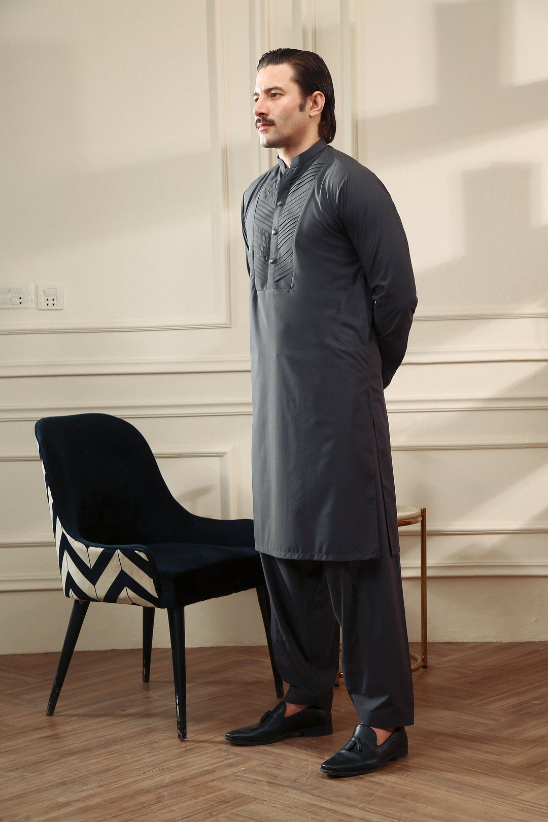 KAMEEZ SHALWAR