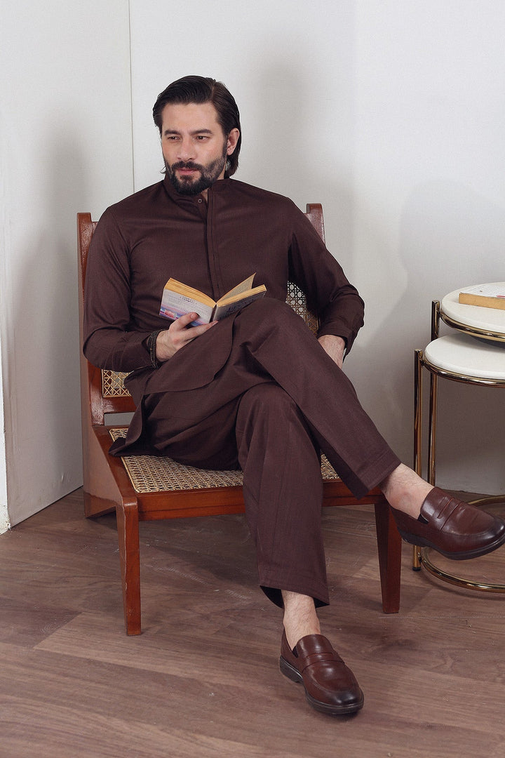 Traditonal Suit With Modren Details