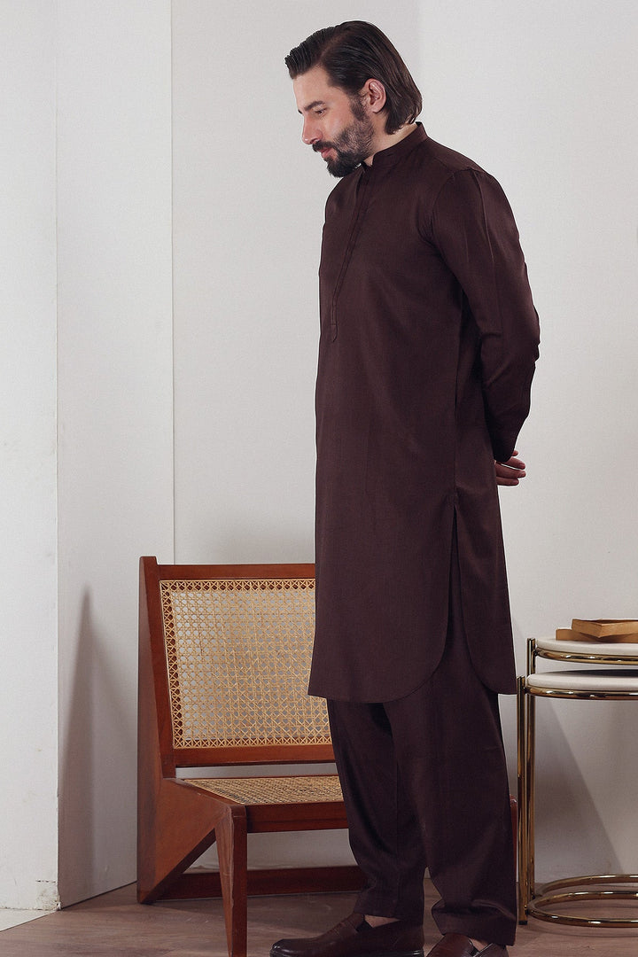 Traditonal Suit With Modren Details