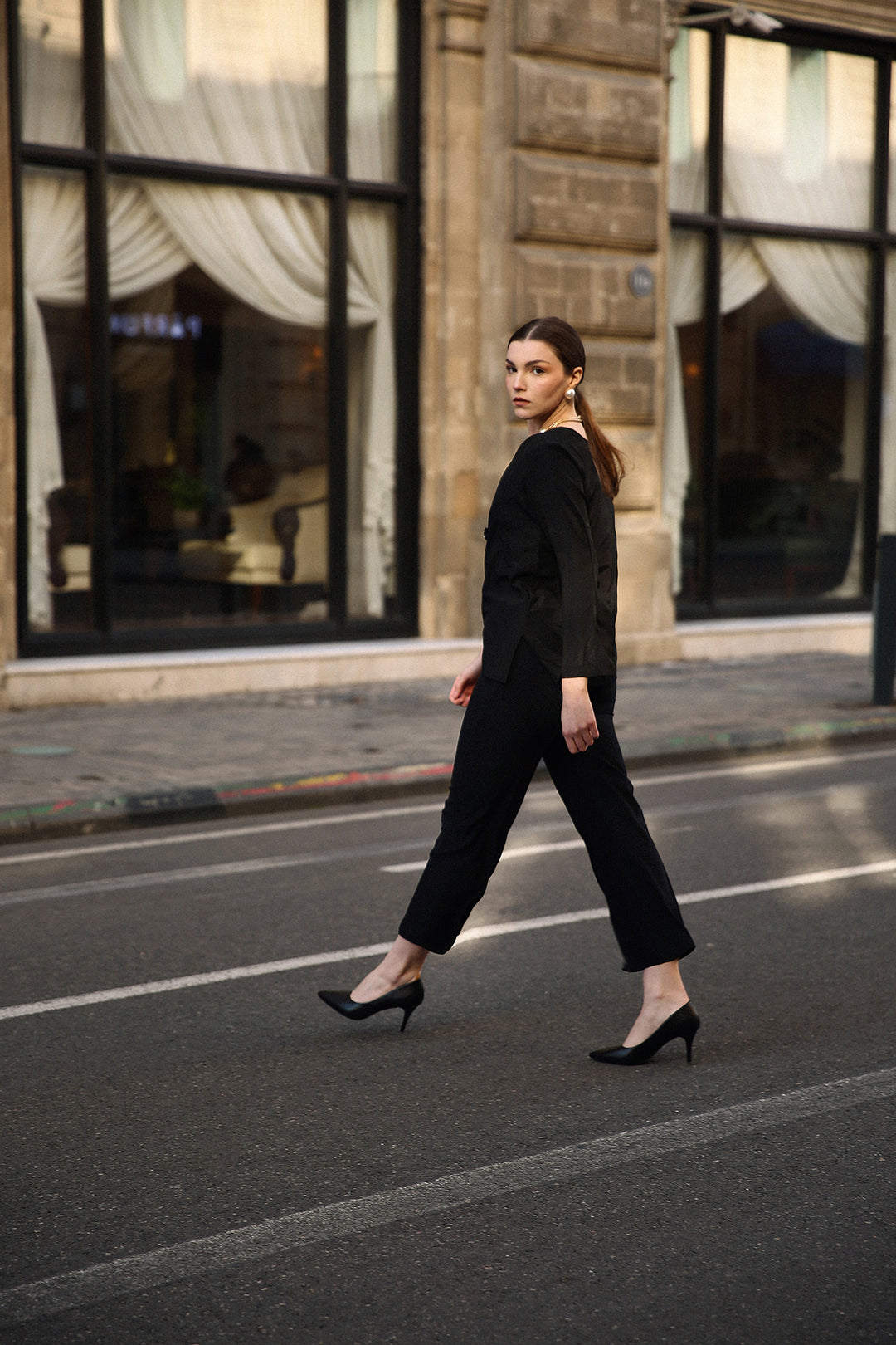 IRIS Cotton Black V Neck