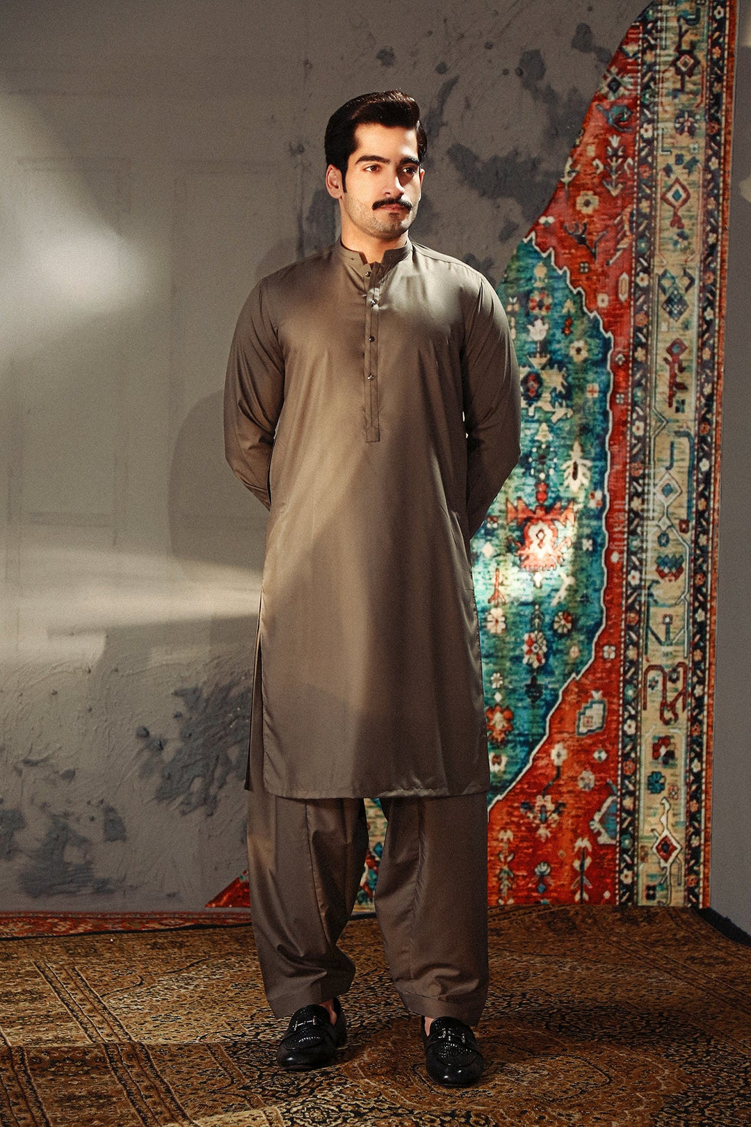 KAMEEZ SHALWAR