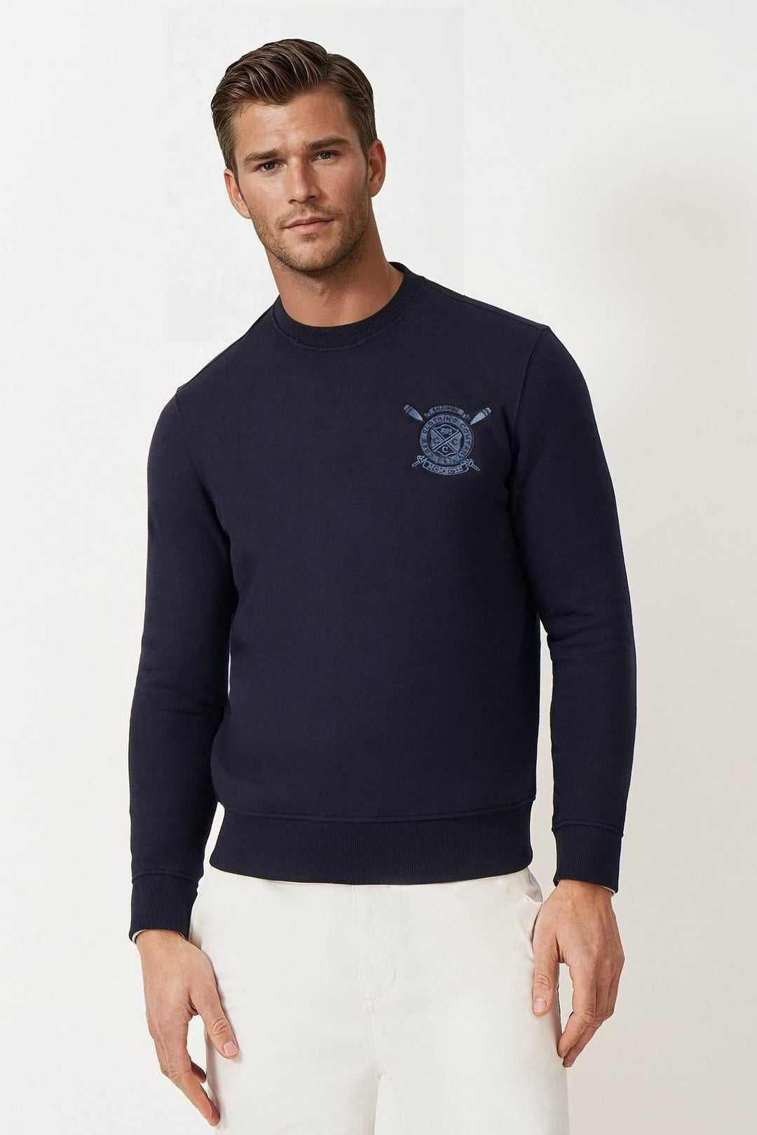 Crew Clothing Men L/S R-N Fleece (Badge) Sweat Shirt MVD039