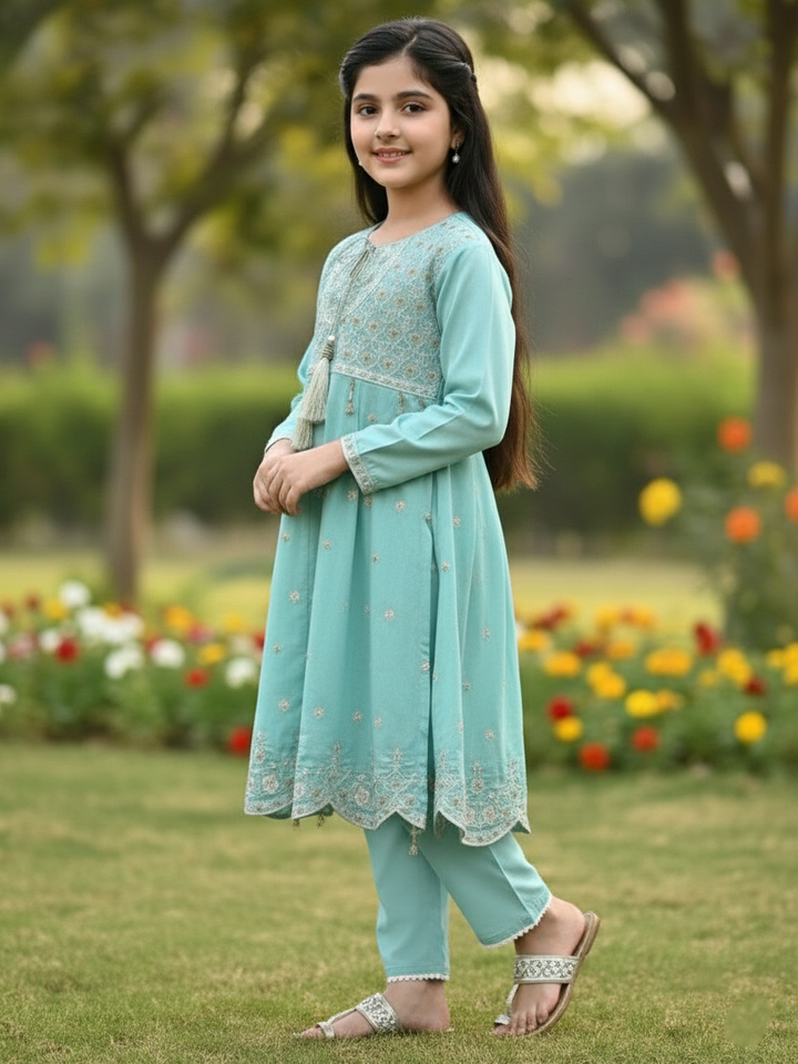 Tony Land Girls Trouser Suit #26-407 (S-26)