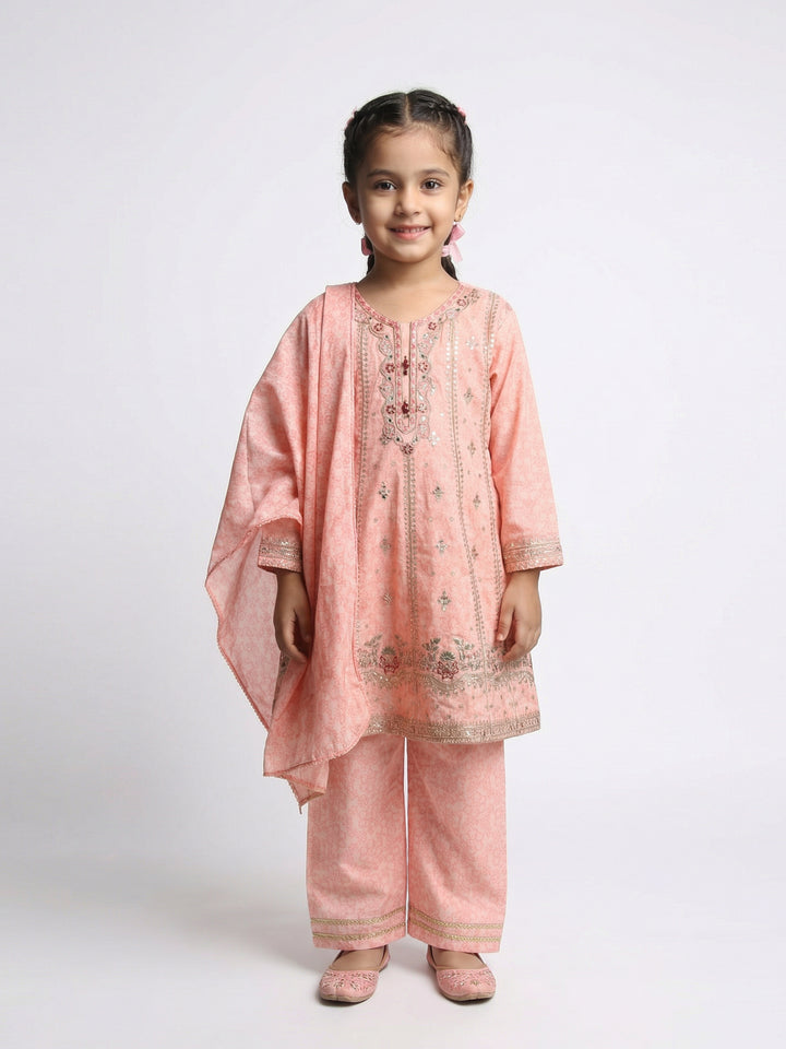 Tony Land Girls Trouser Suit #26-531 (S-26)