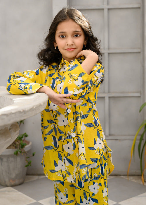 Superstar Girls Trouser Suit #076 (S-26)