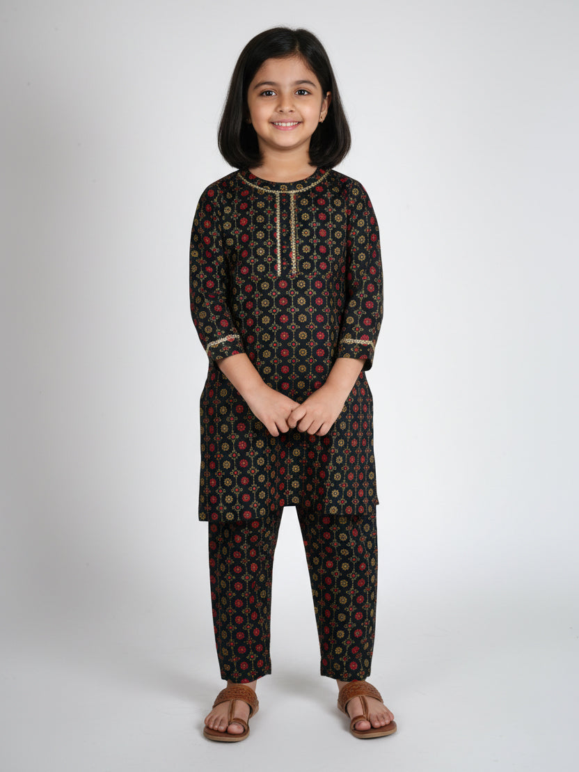 Superstar Girls Trouser Suit #108 (S-26)