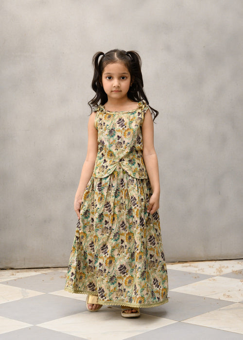 Superstar Girls Lehnga Suit #006 (S-26)