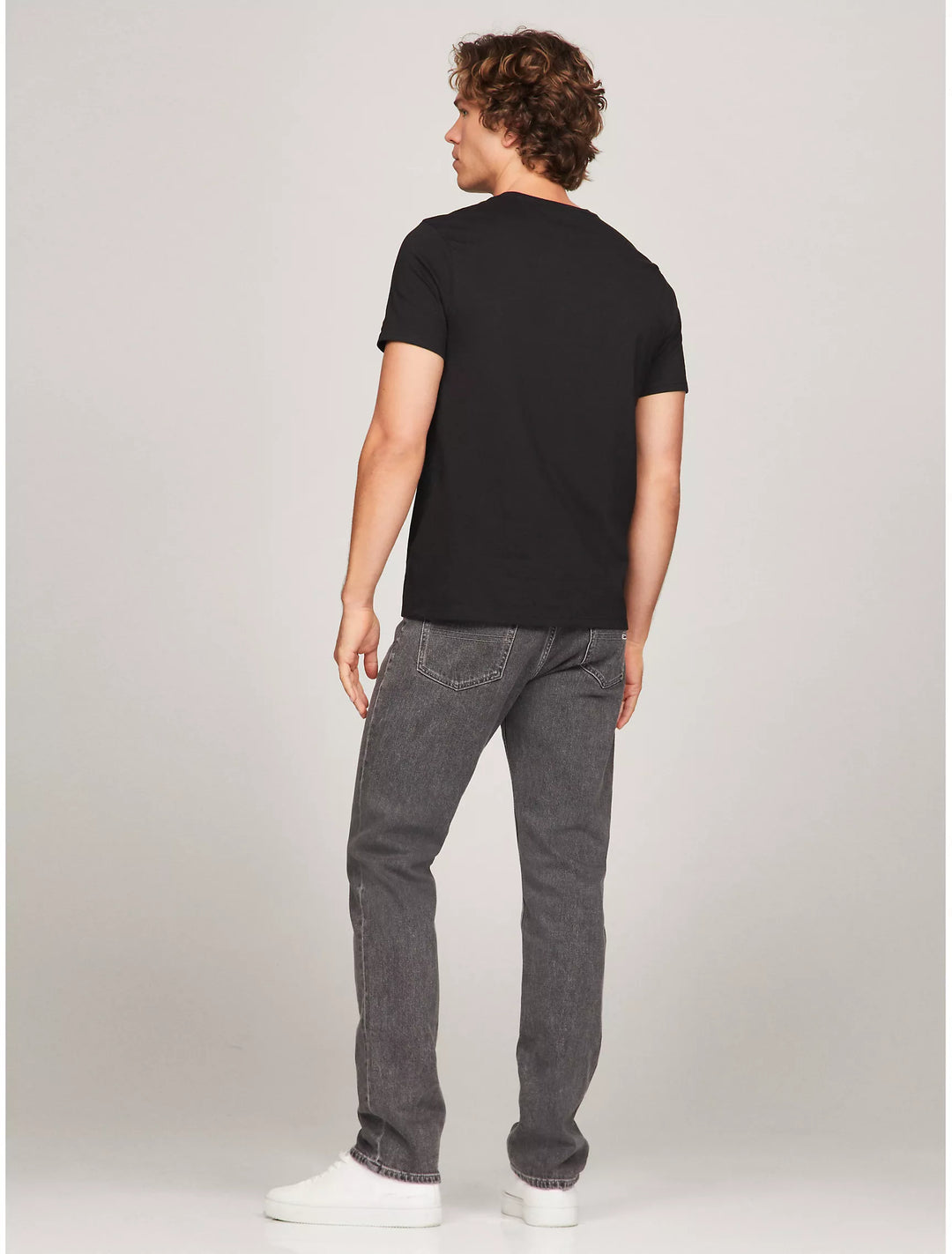 Tommy Hilfiger Mens R-N T-Shirt AT-SB-78JA480 (Black)