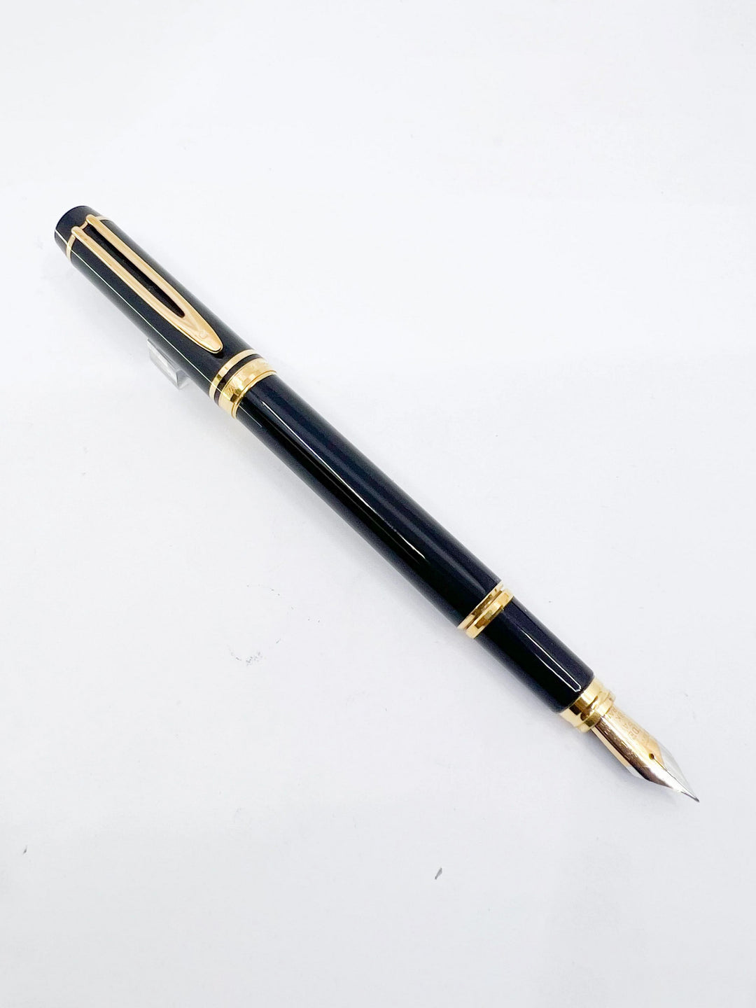 Waterman Le Man 100 Glossy - Black Lacquer.