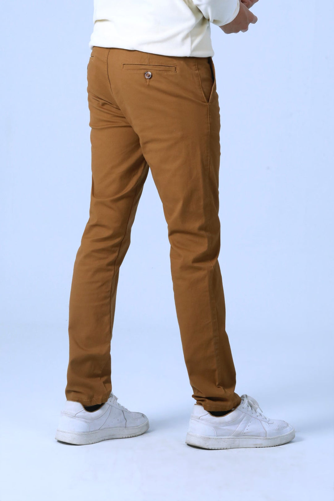 SLIM FIT CHINOS