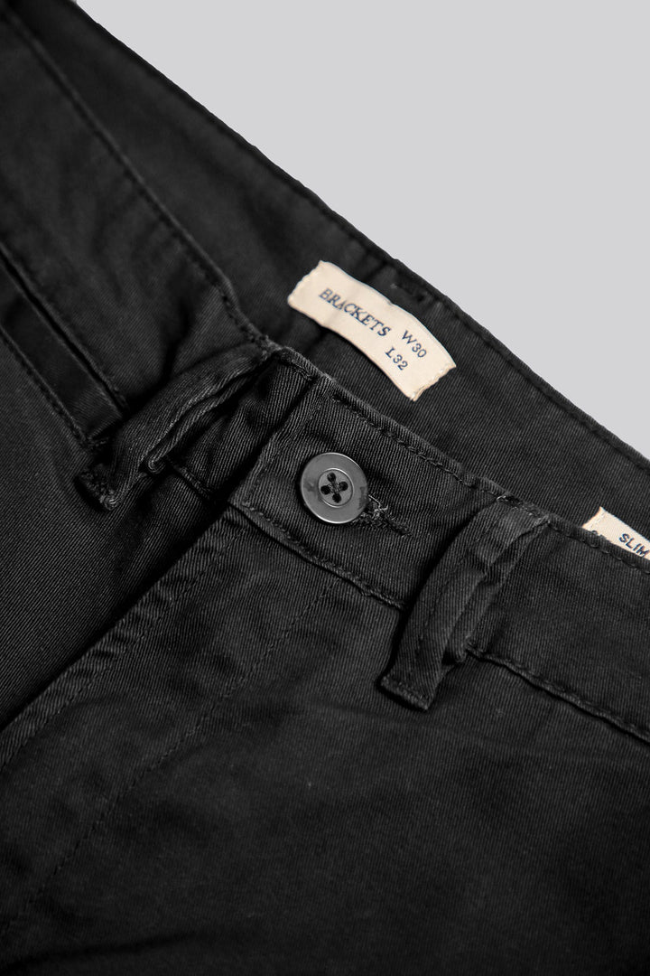 STRAIGHT SLIM FIT CHINOS