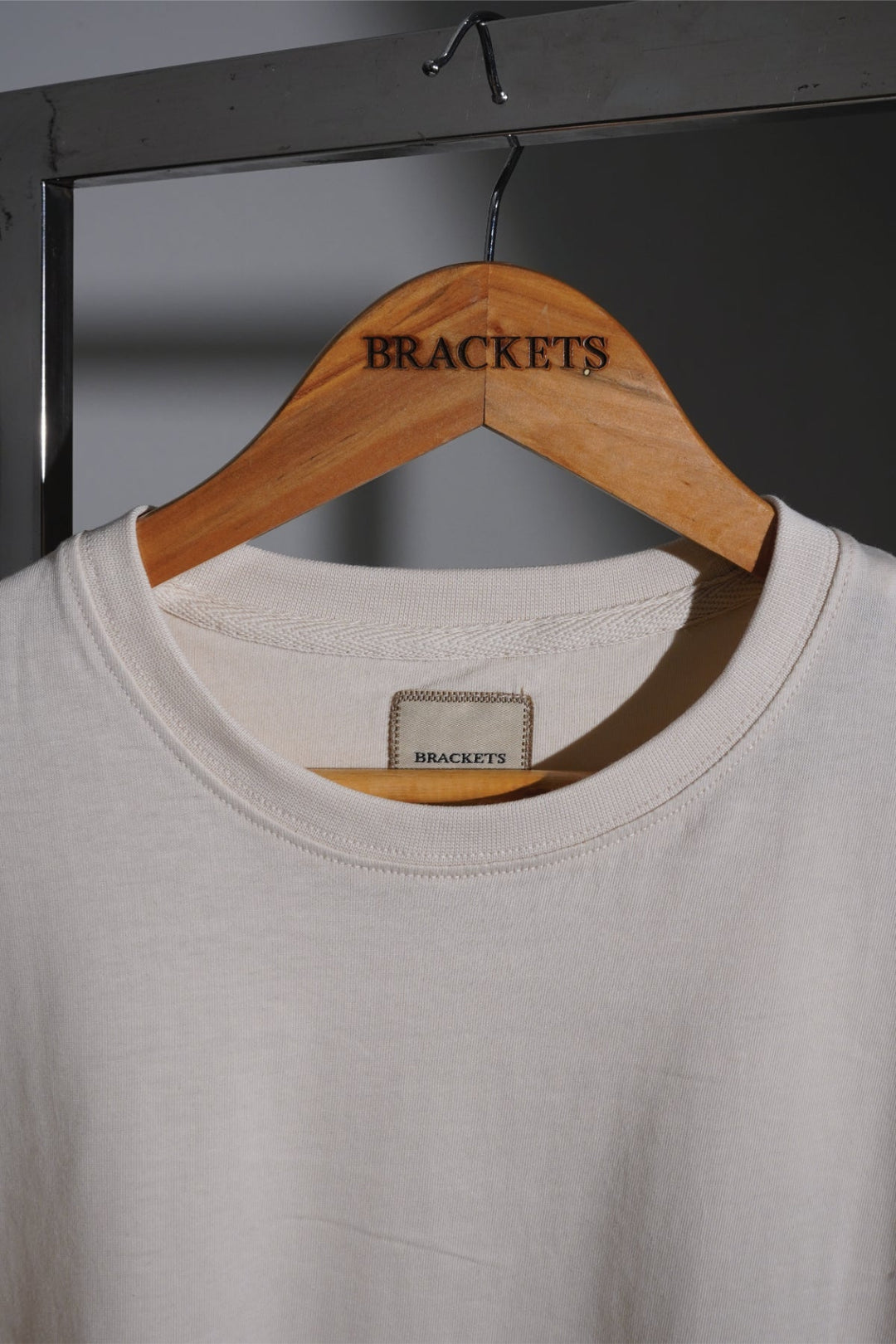 ROUND NECK T-SHIRT