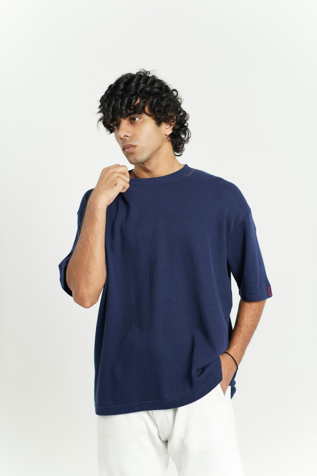 DROP SHOULDER T-SHIRT