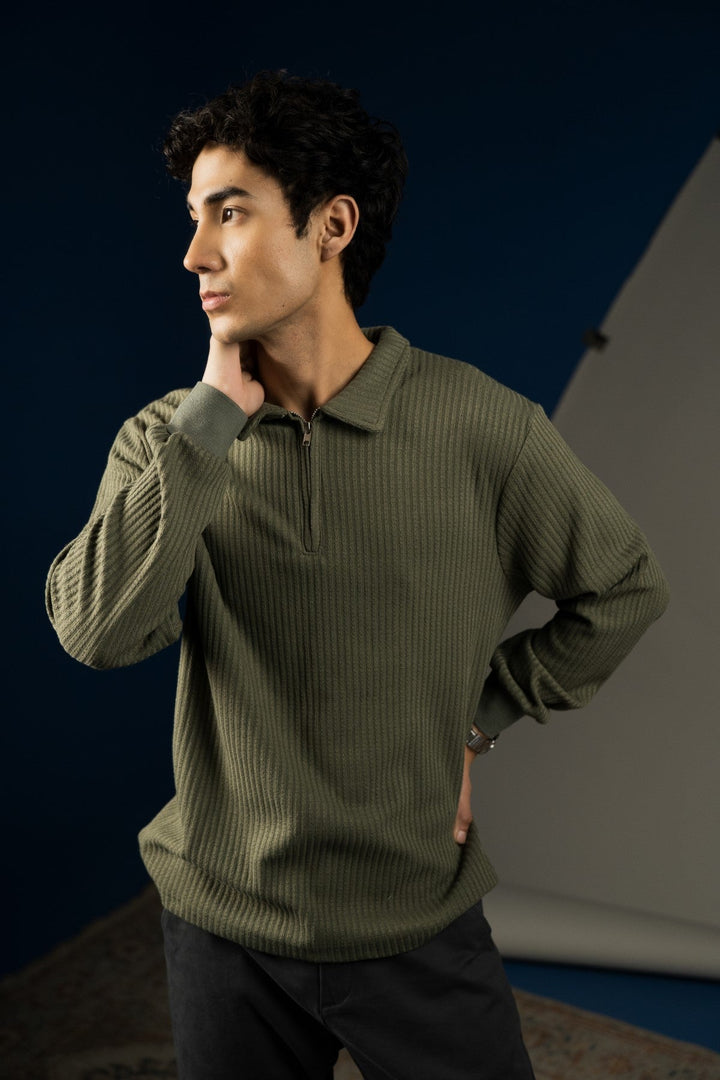 V-NECK SWEATER