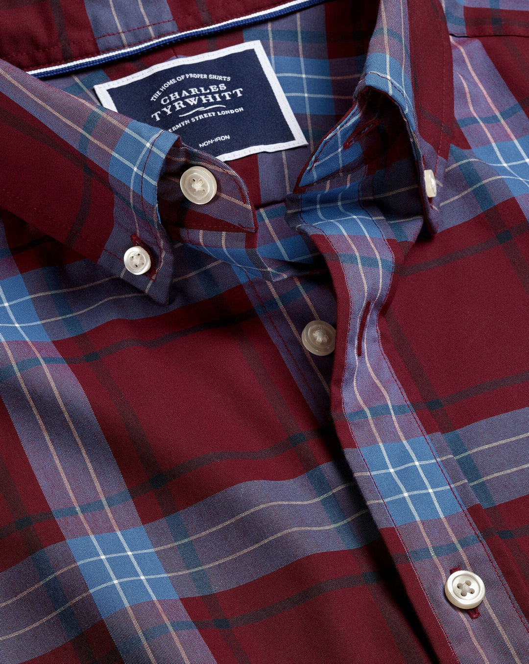 Charles Tyrwhitt Red Check Slim Fit Non-Iron Stretch Poplin Shirt