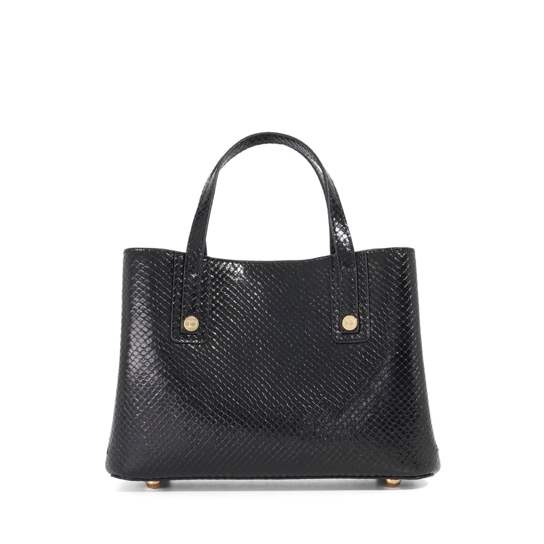 DOMINANTLY - BLACK