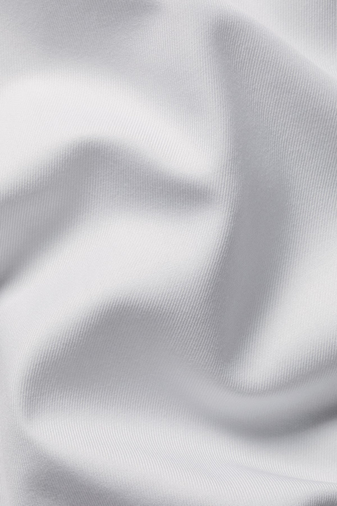 White Non-Iron Twill Extreme Cutaway Slim Fit Shirt