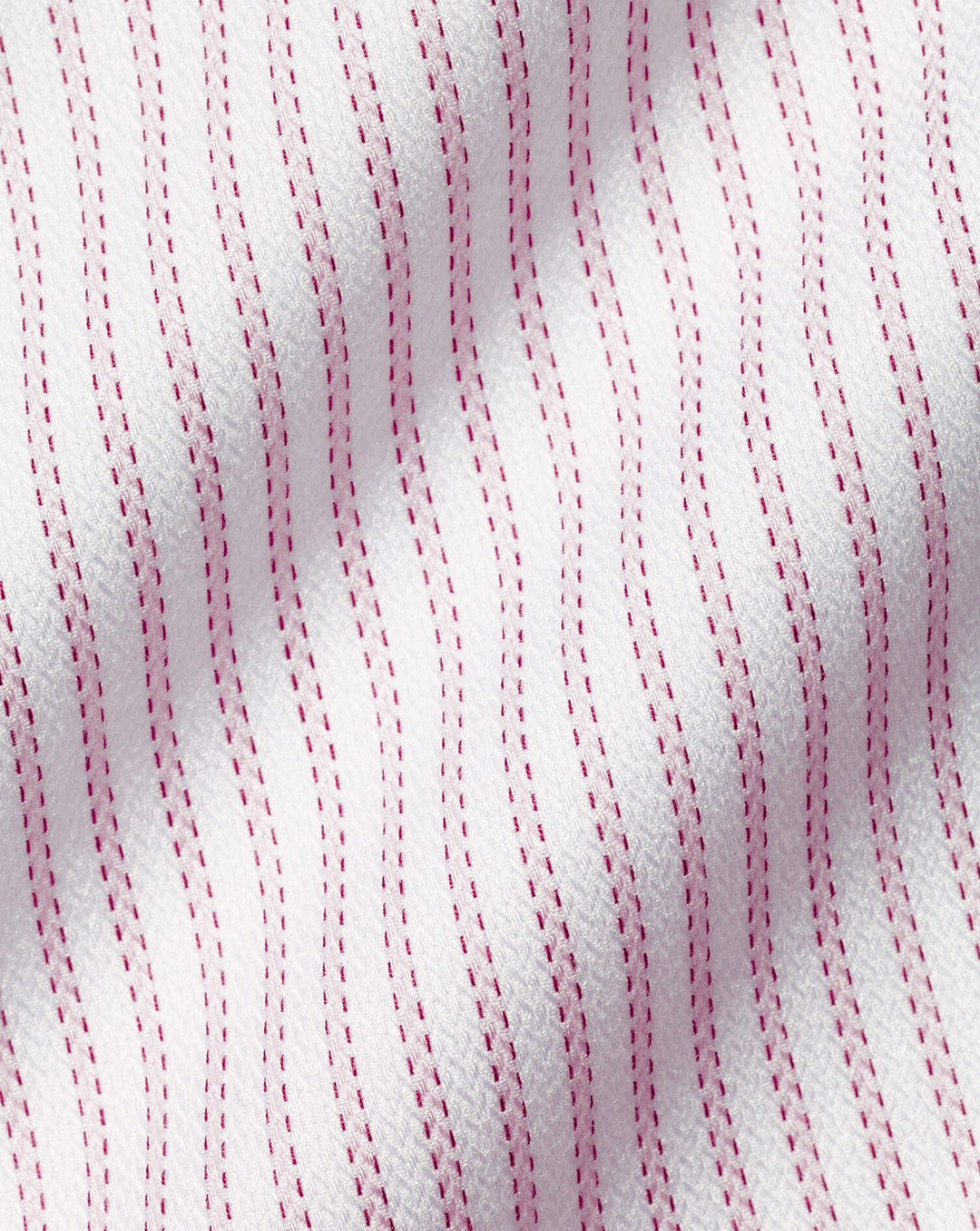 Charles Tyrwhitt Light Pink Non-iron Richmond Weave Stripe Cutaway Classic Fit Shirt