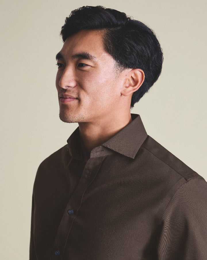 Chocolate Non-Iron Stretch Poplin Cutaway Slim Fit Shirt