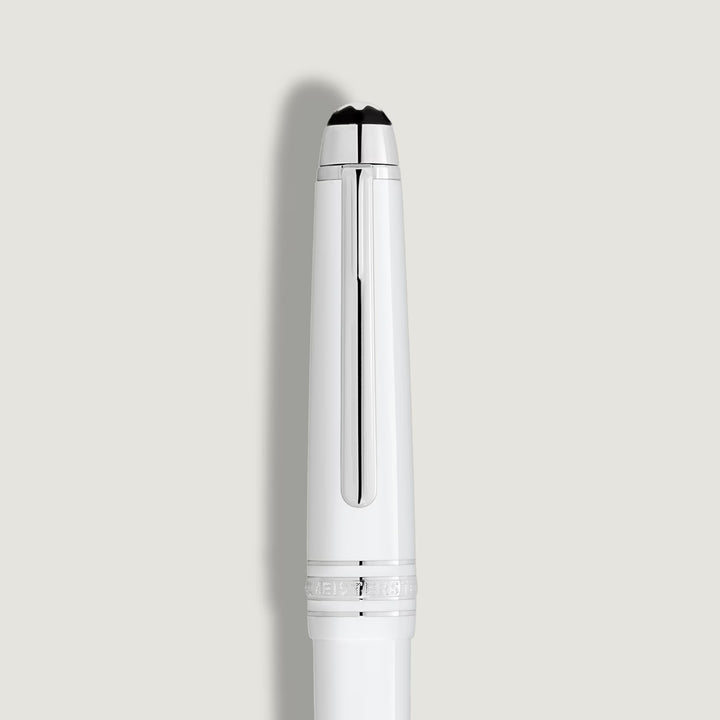 Meisterstück White Classique Fountain Pen (M) MB137120