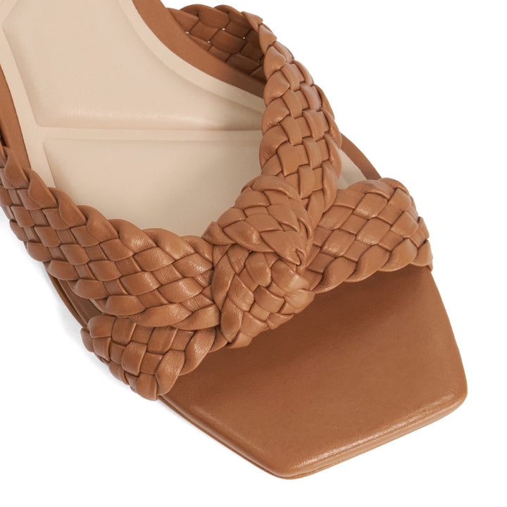 LACEES - TAN