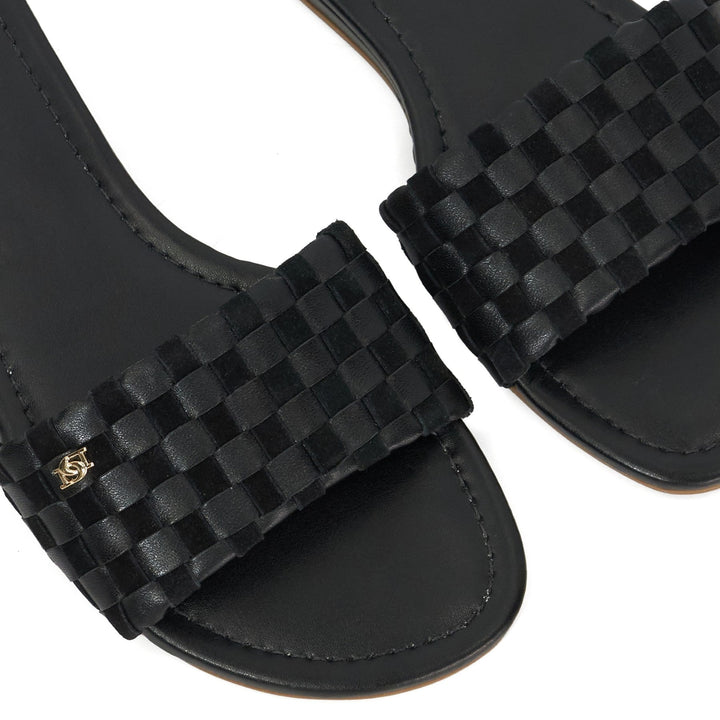 LARAH - BLACK