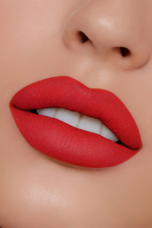 VIDA Matte Matters Lip Stick 05