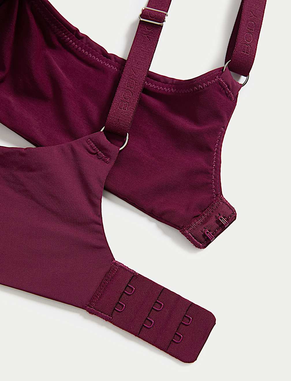 M&S F/C N/W T-Shirt Padded Bra T33/2252