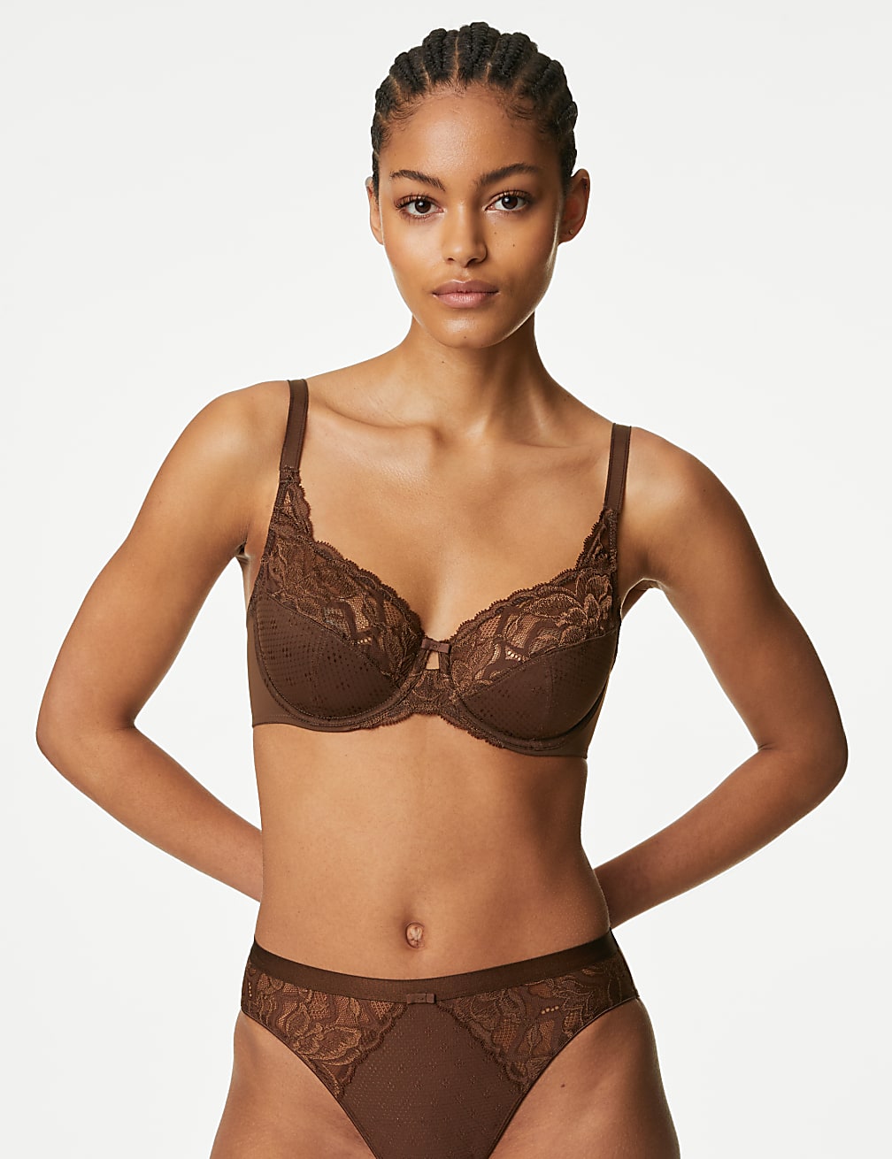 M&S F/C N/W Bra T33/2711