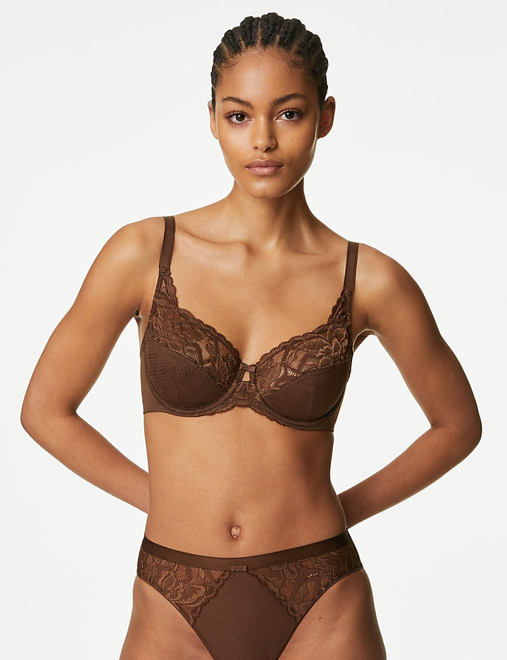 M&S F/C N/W Bra T33/2711