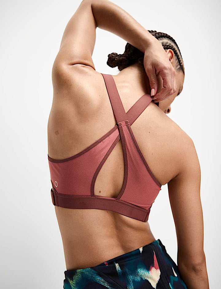 M&S N/W Good Move Ultimate Support Sports Bra T33/6500