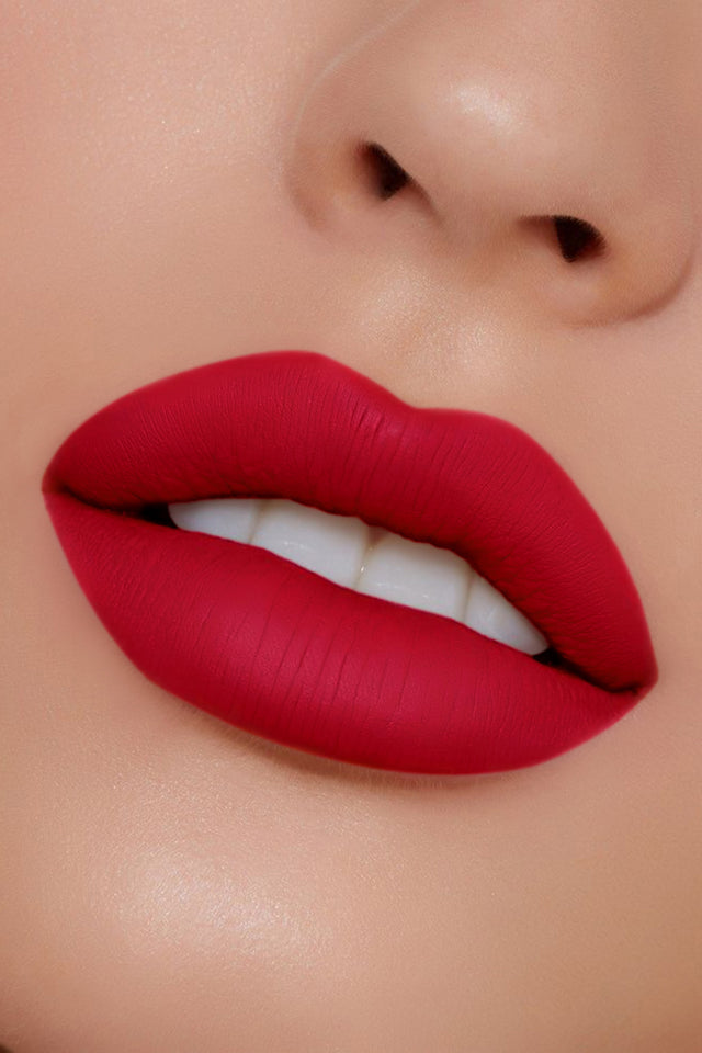 VIDA Matte Matters Lip Stick 01