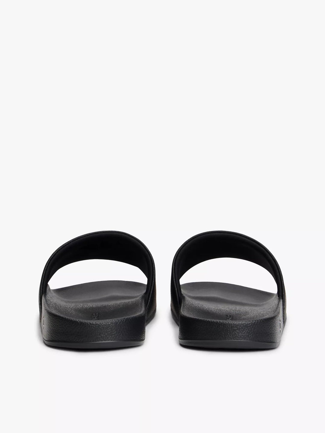 TH Men Slider XM06908